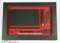 Gift set for scketching, red color